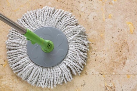 Comment entretenir un carrelage au quotidien pr&egrave;s de Metz ?